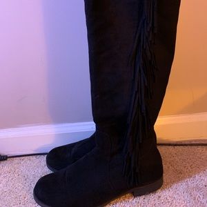 Black height boots